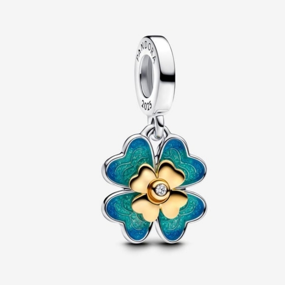 Pandora 2025 Four Leaf Clover Lab-Grown Diamond Dangle Charm - Picture 1 of 6